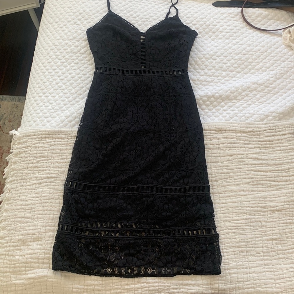 NSR black lace dress. Small. Side zipper.